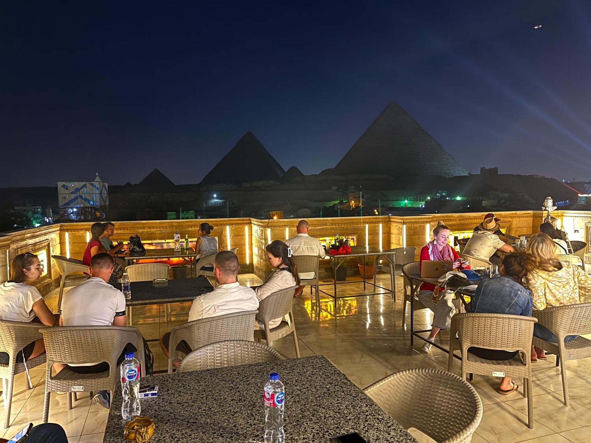 Queen Isis Pyramids View Al Kawm al Akhdar Eksteriør bilde